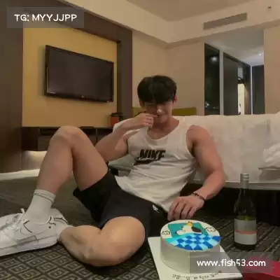 束阔宸